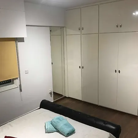 Louly City Apartment *